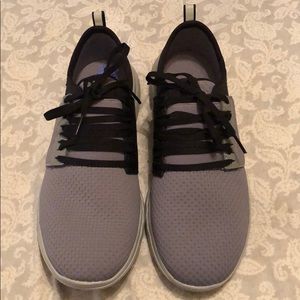 BRAND NEW! Women’s Underarmour Shoes